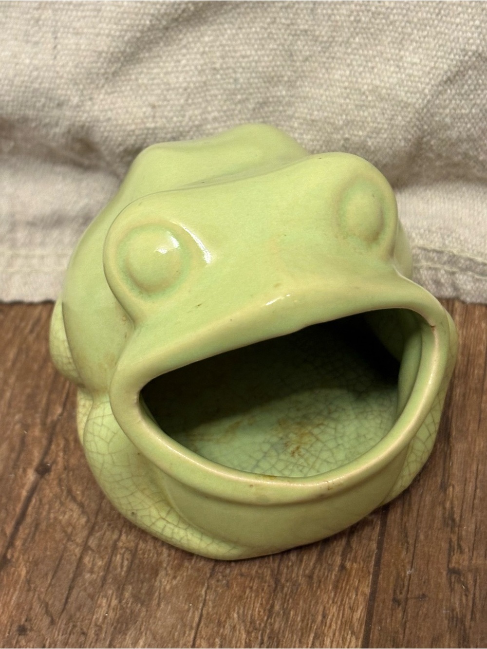 Ceramic Frog. Great for hiding trinkets, treats or keys!